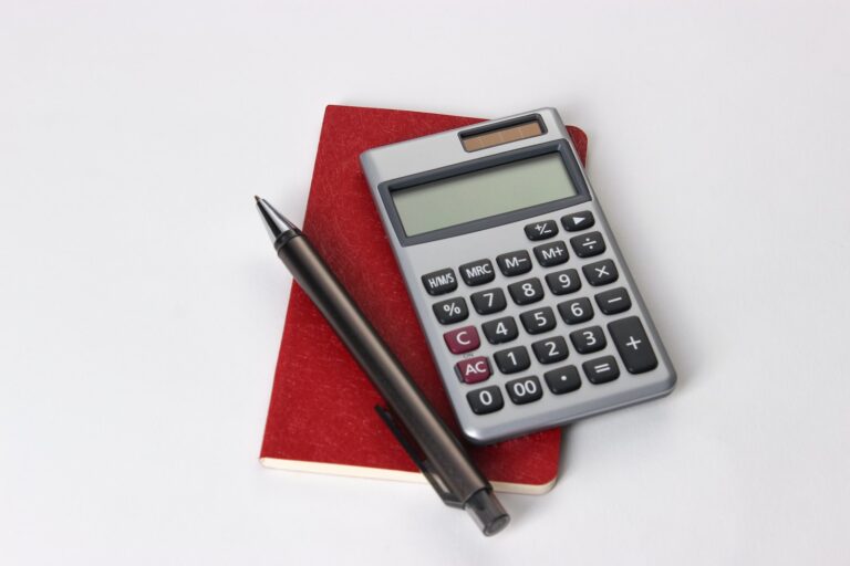 Calculette prêt immobilier : simulez votre prêt avec !