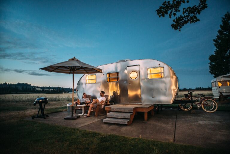 Comment faire pour créer et gérer un camping ?