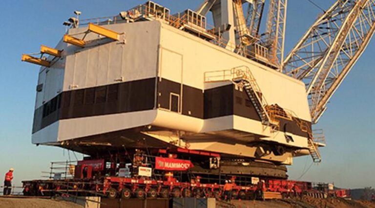 Mammoet moving a 3,000-ton dragline excavator from one coal mine to another,