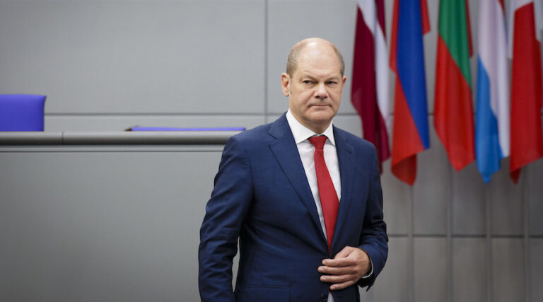 Scholz visite l'Amérique du Sud dans la course avec la Chine pour le lithium