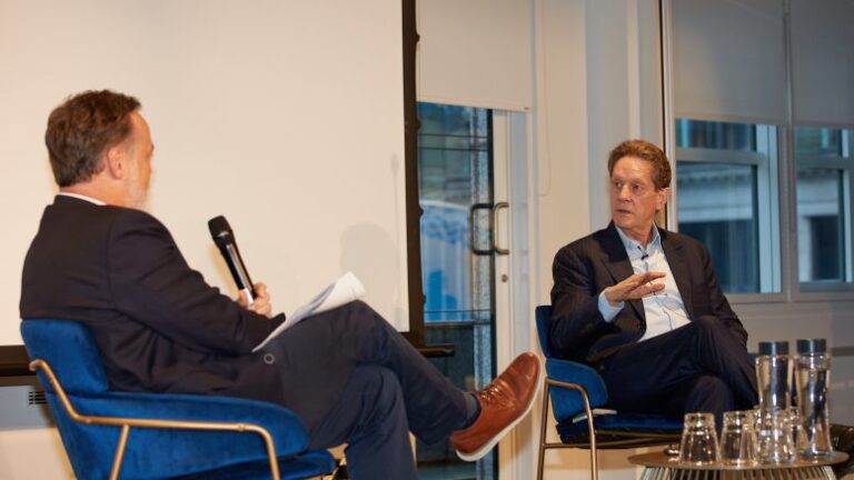 Vidéo : Robert Friedland dit à CMS que nous sommes « sur le point de nous détruire en tant qu'espèce »