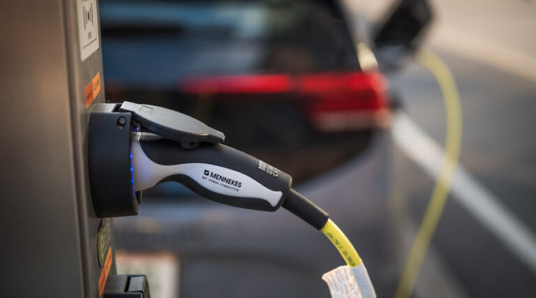 Japanese Thieves Target Prius Hybrids for Platinum and Palladium