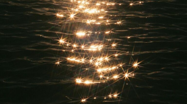 Reflection of sunlight in the sea