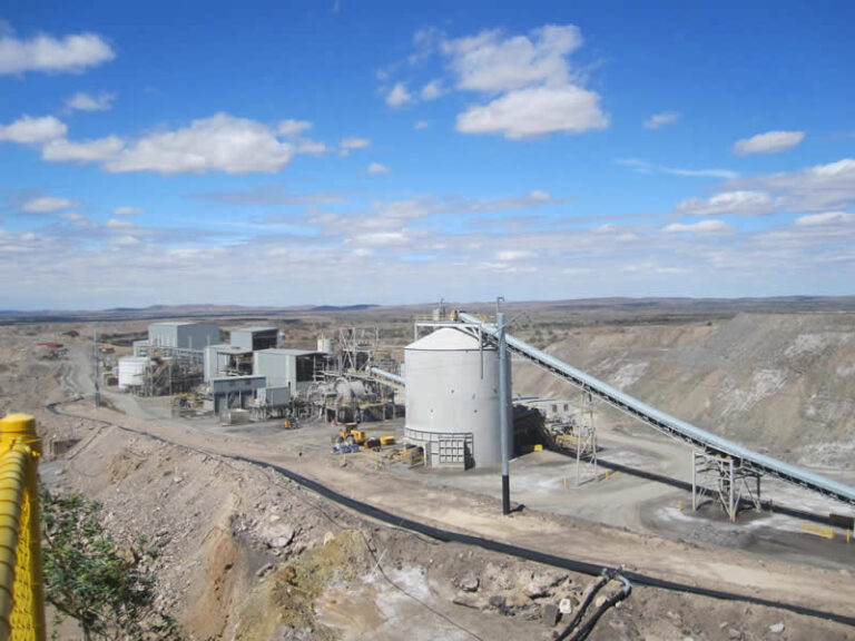 Chronique : Les frais des fonderies s'effondrent alors que l'approvisionnement des mines de zinc vacille