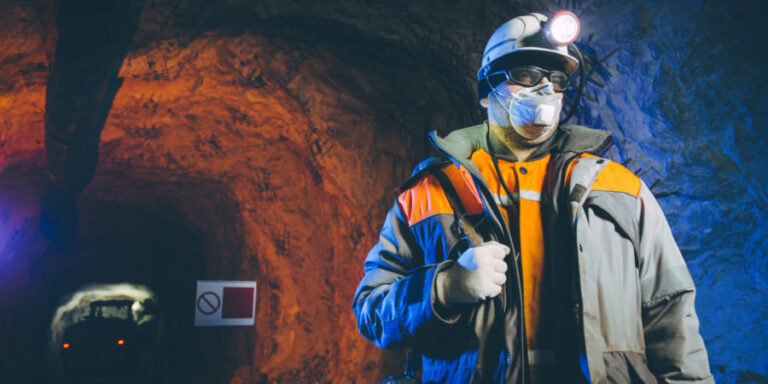 La MSHA publie une règle finale pour mieux protéger les mineurs contre l'exposition à la poussière de silice