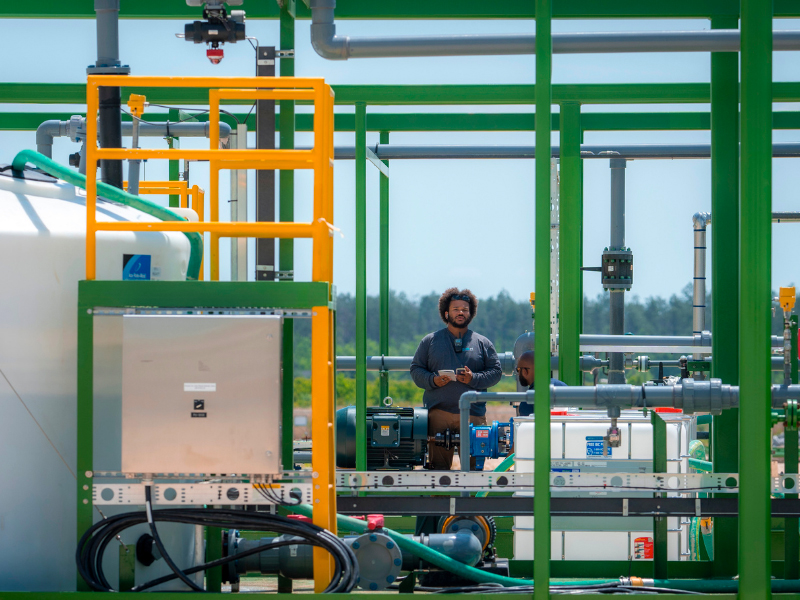 International Battery clôture un placement privé de 10 millions de dollars pour déployer l'usine DLE