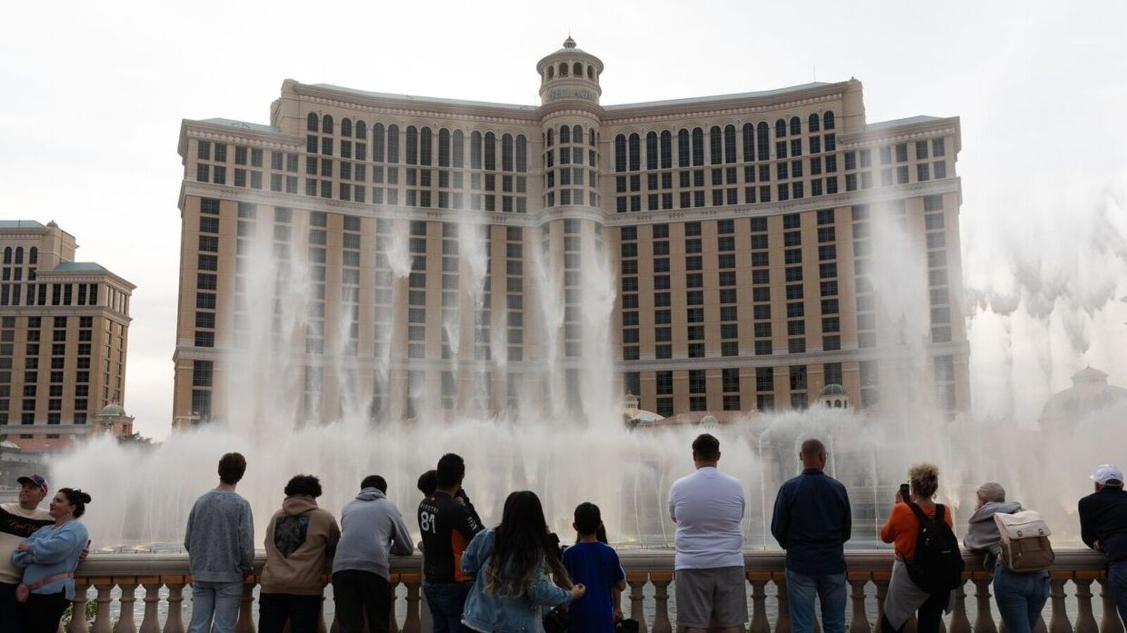 Le fonds immobilier assiégé de Blackstone enraye l'exode