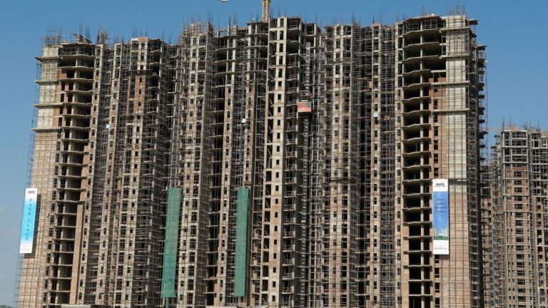 Budget 2024 : Nifty Realty s'effondre après la suppression des avantages d'indexation ; DLF est le grand perdant