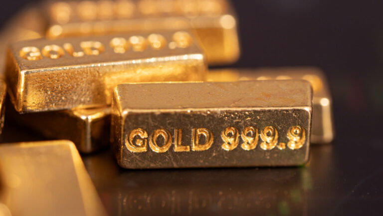 Le prix de l'or augmente de 1% suite à la montée des tensions au Moyen-Orient