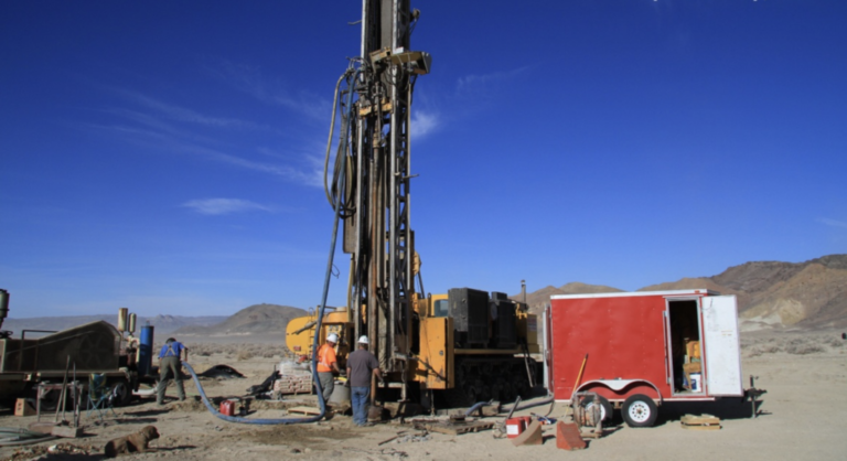 Pure Energy obtient les autorisations pour la construction d'une usine sur le projet de lithium de Clayton Valley