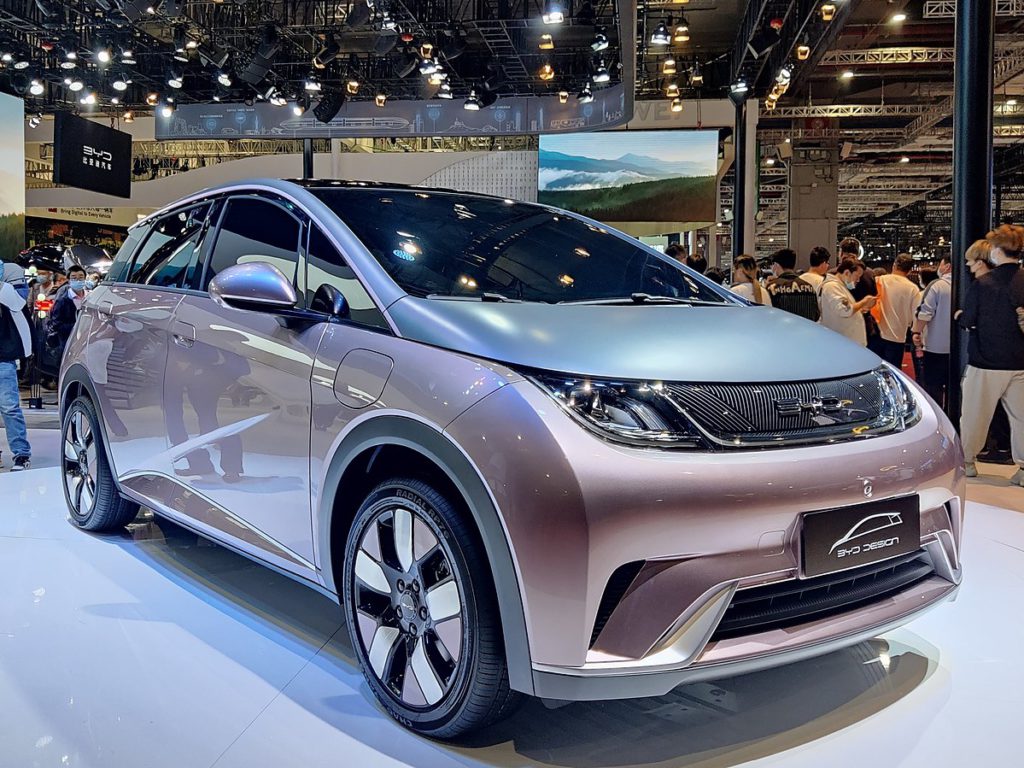 Le prix du minerai de fer est dans une fourchette limitée alors que la hausse des droits de douane de l'UE contrecarre l'optimisme de la Chine en matière de relance budgétaire