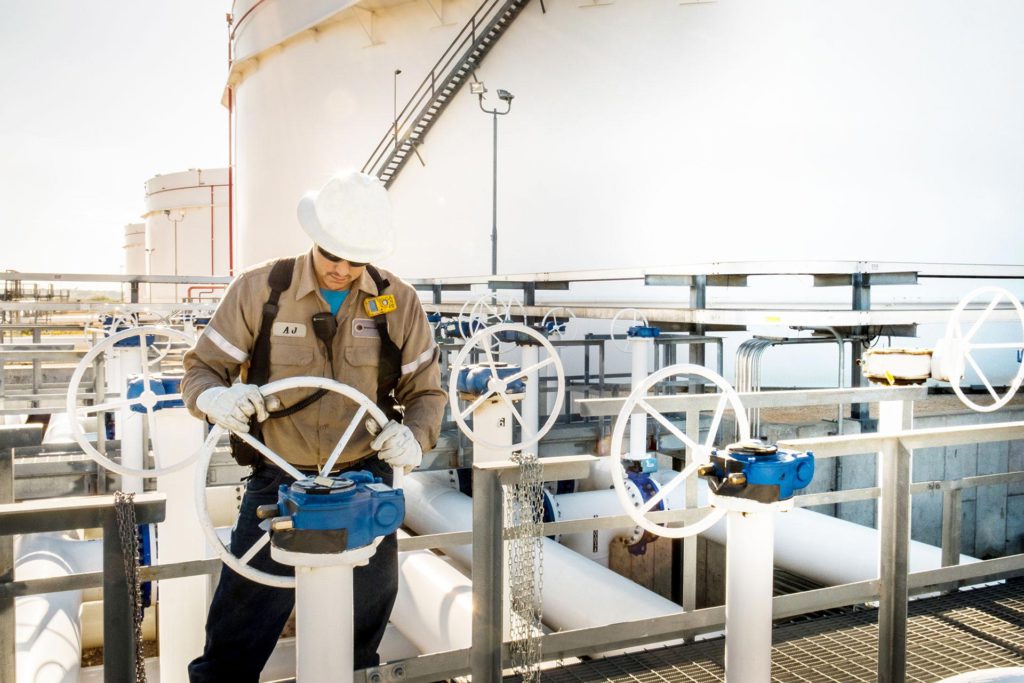 Comment l’un des plus petits marchés pétroliers a coûté plus d’un milliard de dollars à Trafigura