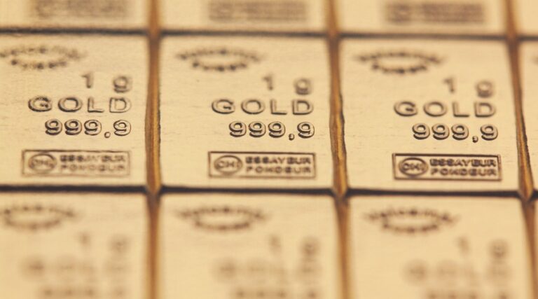 Jordan is on trial for wire fraud affecting a financial institution, the last of four men who worked on the JPMorgan precious-metals desk to be prosecuted for deceptive buy and sell orders.