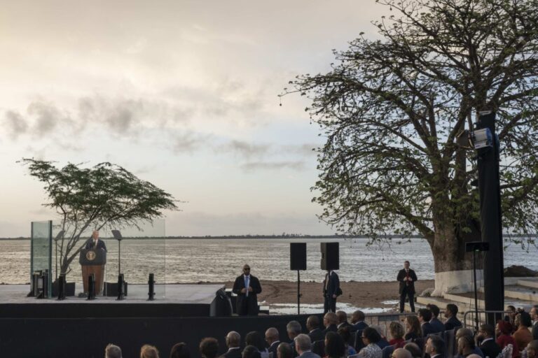 Biden dévoile un nouveau financement de 600 millions de dollars pour le chemin de fer africain