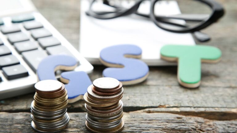 Quand devez-vous vous inscrire à la TPS en tant que propriétaire professionnel?