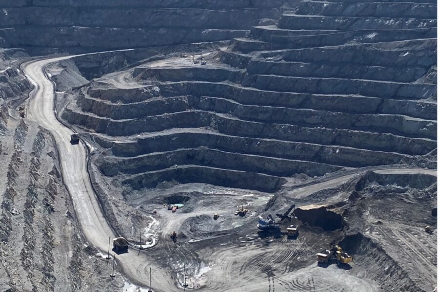 BC Premier Nation File File 'urgent' injonction pour interrompre la construction de barrages de résidus à la mine Mount Polley  