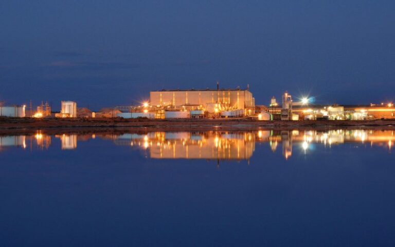 Les combustibles énergétiques indiquent qu'il peut produire six terres rares soumises à un contrôle des exportations chinoises