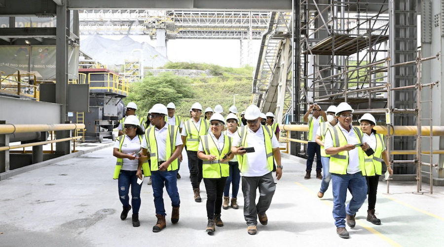 JV flottait comme chemin pour rouvrir la première mine quantique Cobre Panama