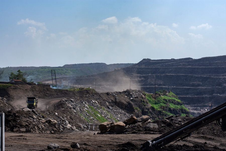 L'Inde exhortant les entreprises à acquérir du minerai de fer à l'étranger, coké les actifs du charbon