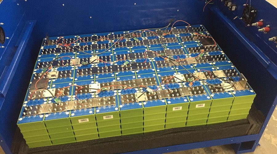 Boom de stockage d'énergie entraîne le décalage de la batterie, laissant le nickel, le cobalt derrière