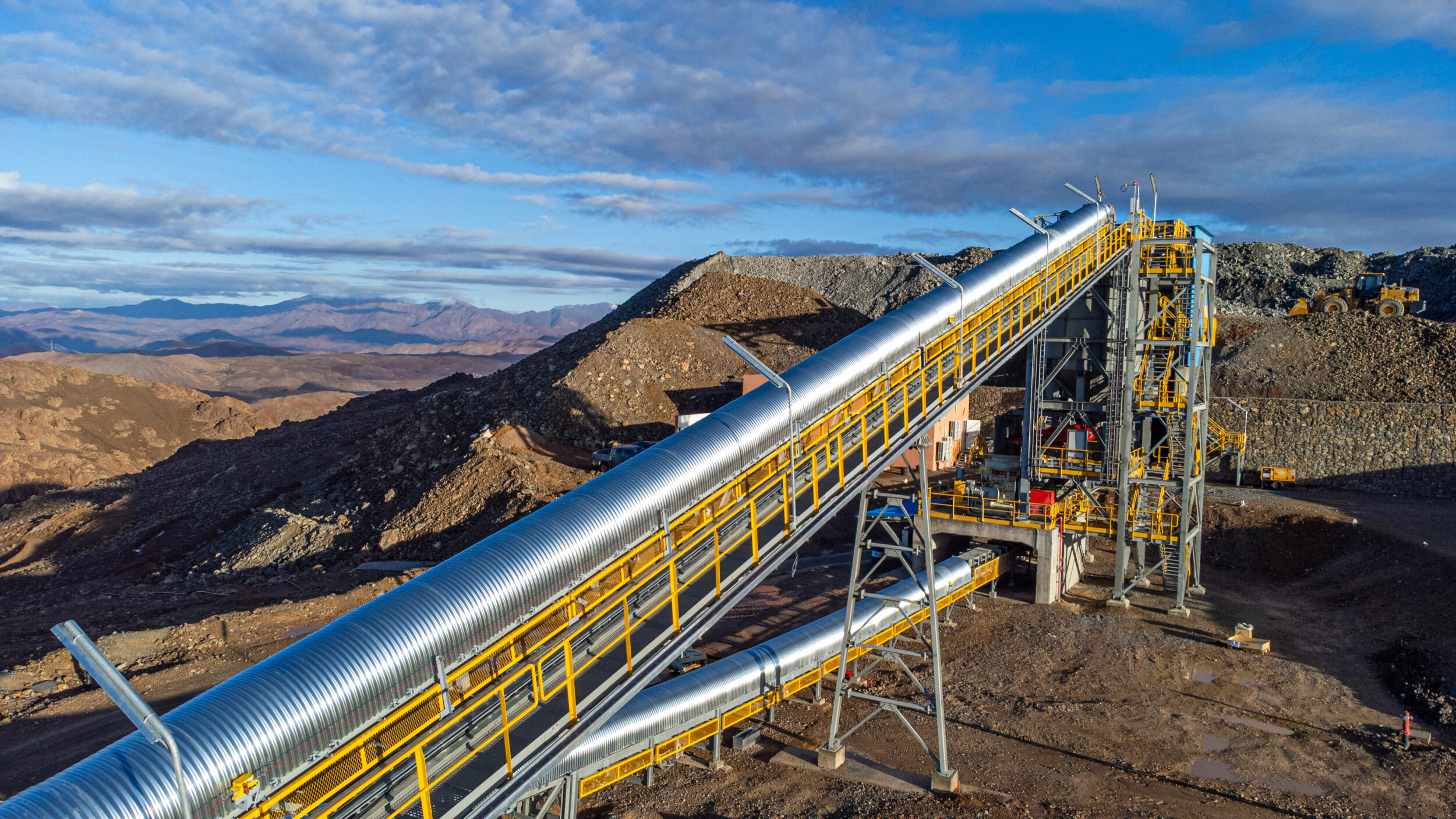 Aya Gold & Silver s'adresse au trimestre record, prêt EBRD