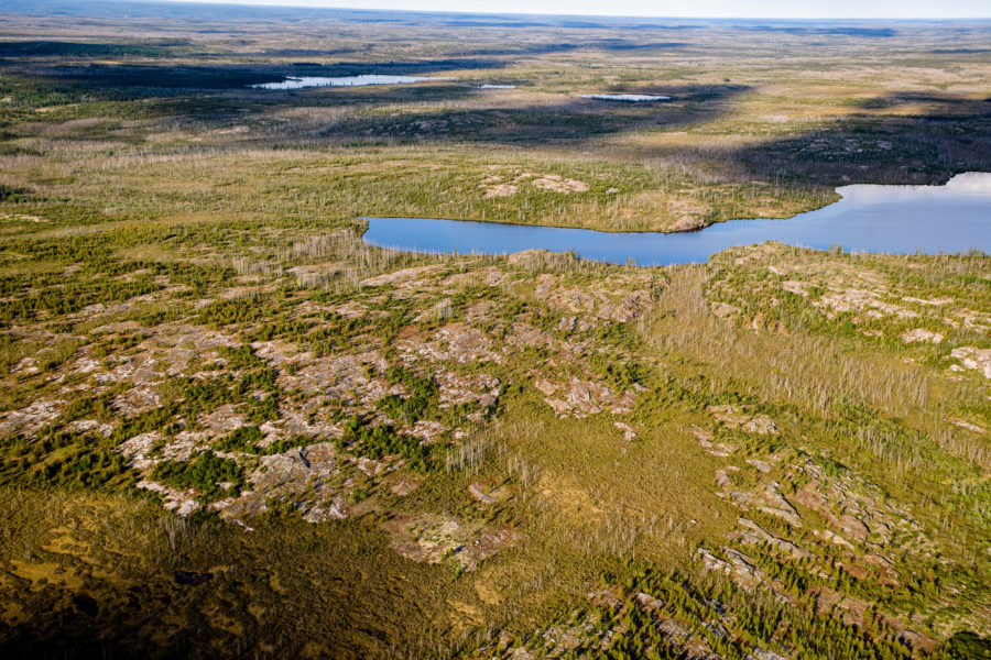 Azimut dit que le programme de forage à James Bay Property rencontre l'antimoine, or