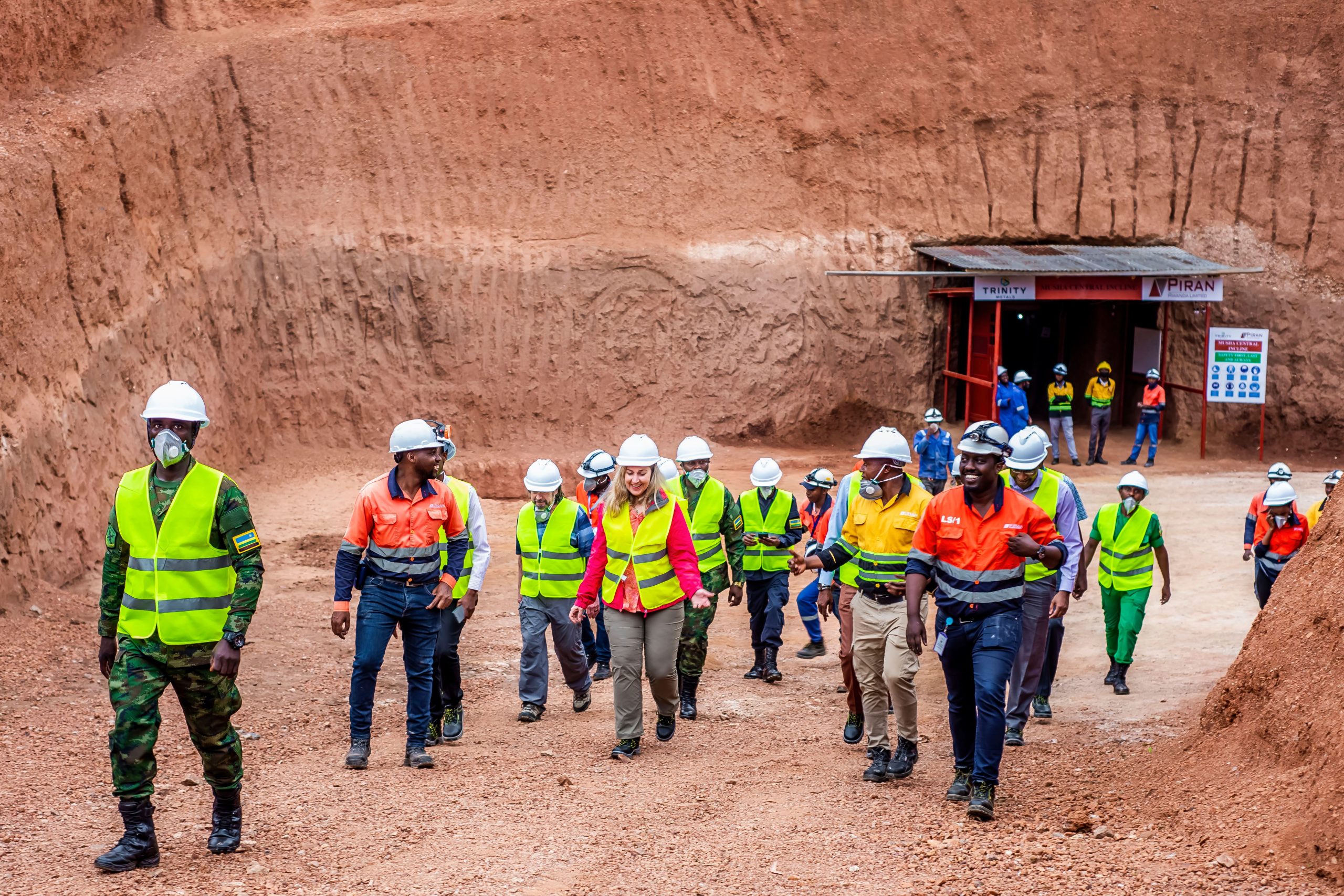 Les États-Unis établissent une nouvelle chaîne d'approvisionnement en étain dans Deal avec Trinity Metals du Rwanda