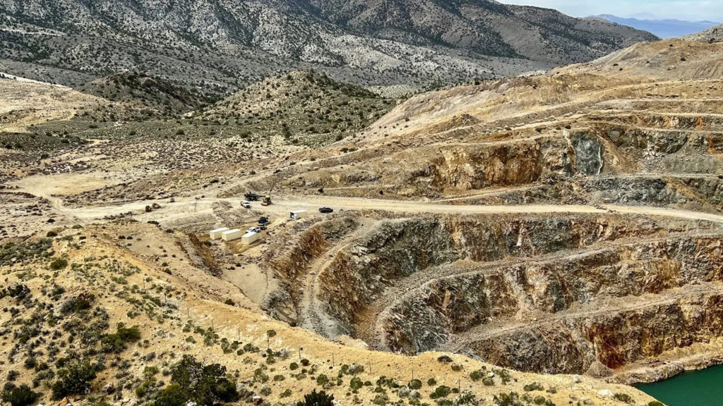 Dateline commence l'échantillonnage sur le projet Gold-ree en Californie