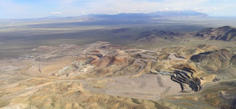 Le projet de cuivre du Nevada attire 896 millions de dollars d'intérêt de financement américain