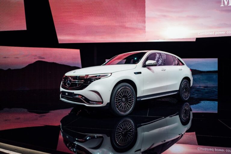 Mercedes Accelerates Electric Shift With $47 Billion Push