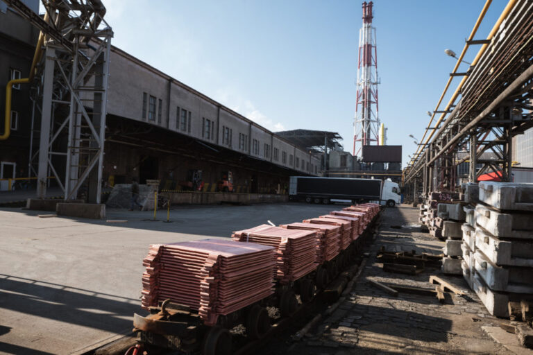 Colonne: le commerce du tarif physique de Copper se déroule rapidement