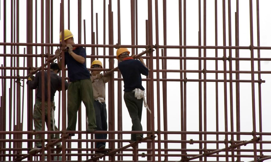 Le prix du minerai de fer baisse lorsque les données chinoises montrent l'acier, les problèmes du secteur immobilier