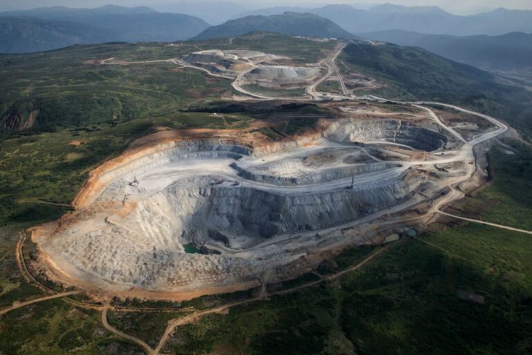 Three workers rescued after 60 hours trapped in B.C. mine