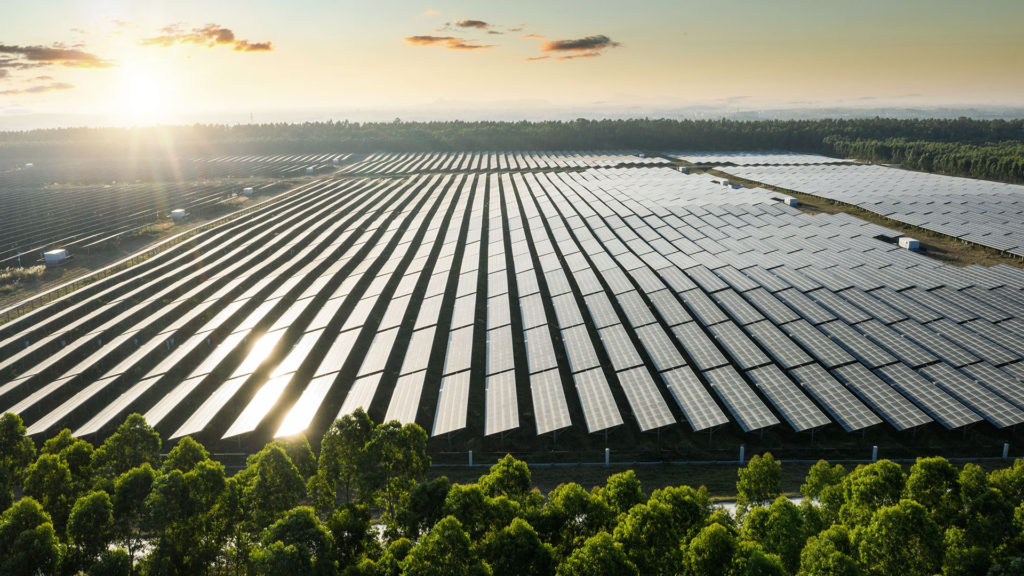 Du brun au vert: site de lignite allemand historique converti en parc solaire