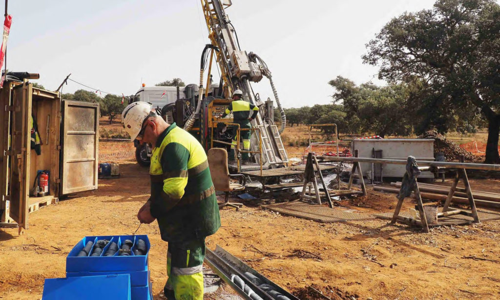 El Cura Gold-Copper d'Emerita Hits Rendre le potentiel des ressources