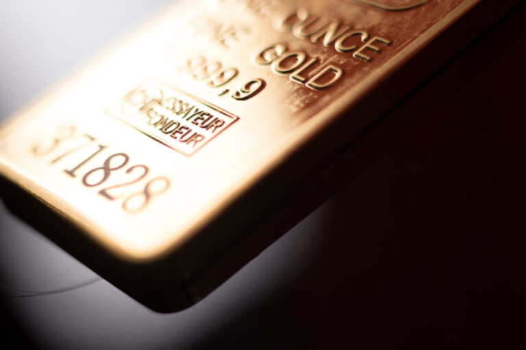 Gold Price Wavers alors que les commerçants se tournent vers Jackson Hole et Ukraine Talks
