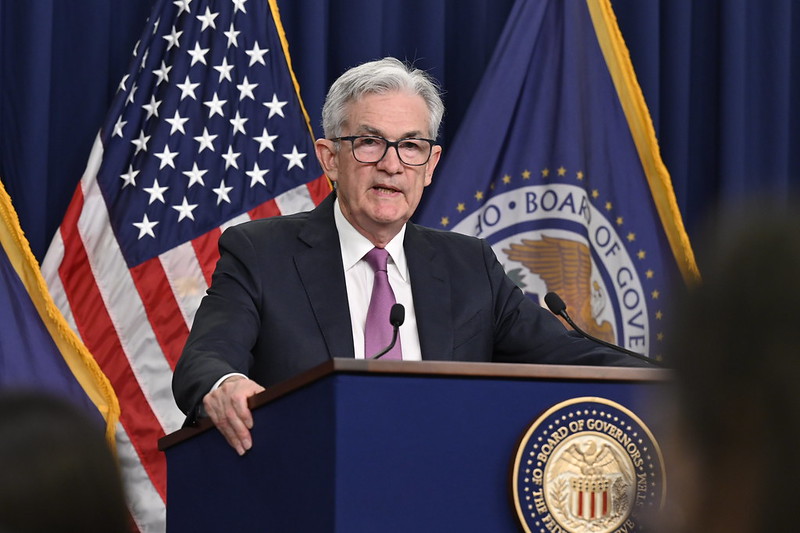 Les prix de l'or se rapprochent alors que le marché attend les minutes nourries, le discours Powell