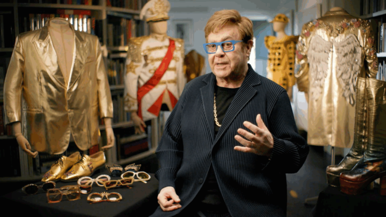 Elton John Film on Gold brille alors que le prix monte comme Rocket Man