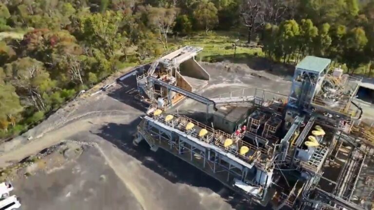 États-Unis Antimony offre 470 millions de dollars pour acheter un mineur australien