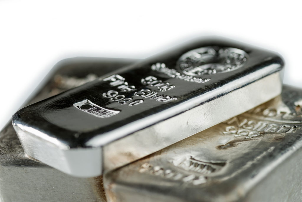 Le prix de l'argent atteint 50 dollars pour la première fois depuis 1980