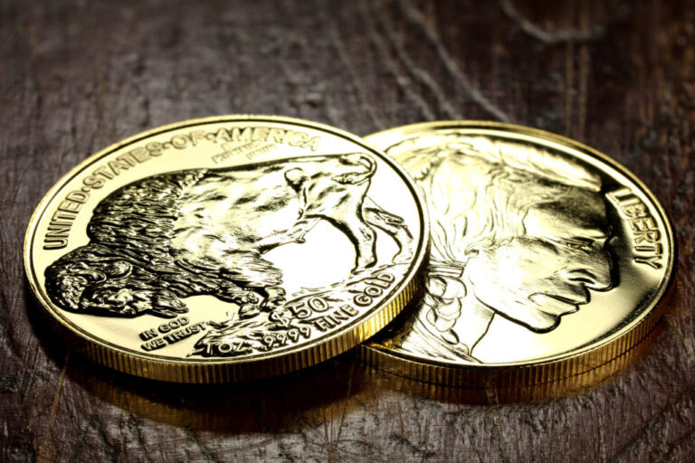 Le prix de l'or dépasse les 4 200 dollars et établit un nouveau record