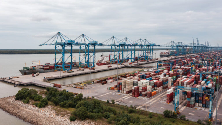 L'interdiction de la Malaisie sur les exportations de terres rares brutes reste en vigueur malgré l'accord américain