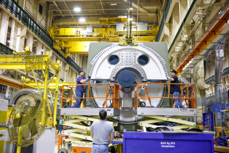 GE Vernova travaille avec le gouvernement américain pour augmenter les stocks d'yttrium