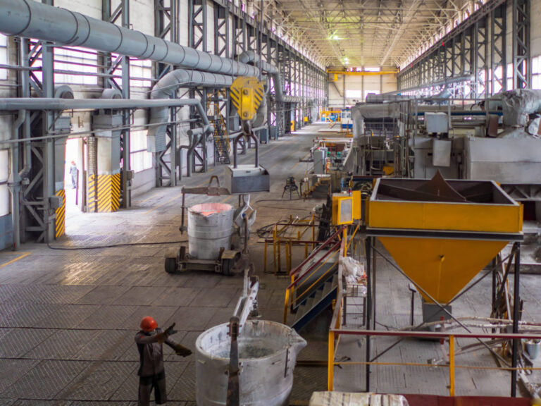 Le prix de l’aluminium augmente alors que la fermeture imminente d’une fonderie ajoute aux tensions d’approvisionnement