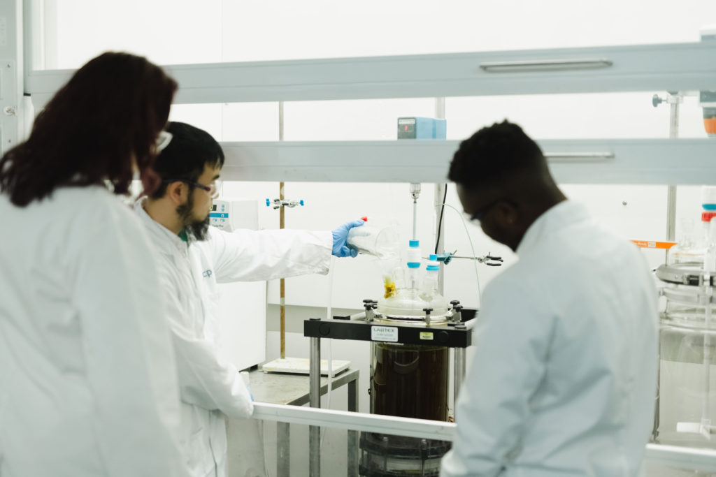 DEScycle et Mitsubishi s'associent pour faire progresser le recyclage des déchets électroniques au Japon