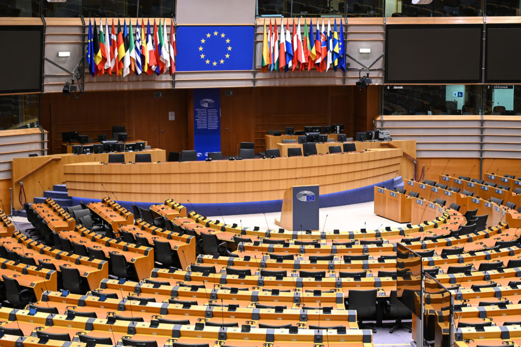 Article d'opinion : Les formalités administratives et les mauvais objectifs entravent l'Europe dans la course aux minéraux critiques