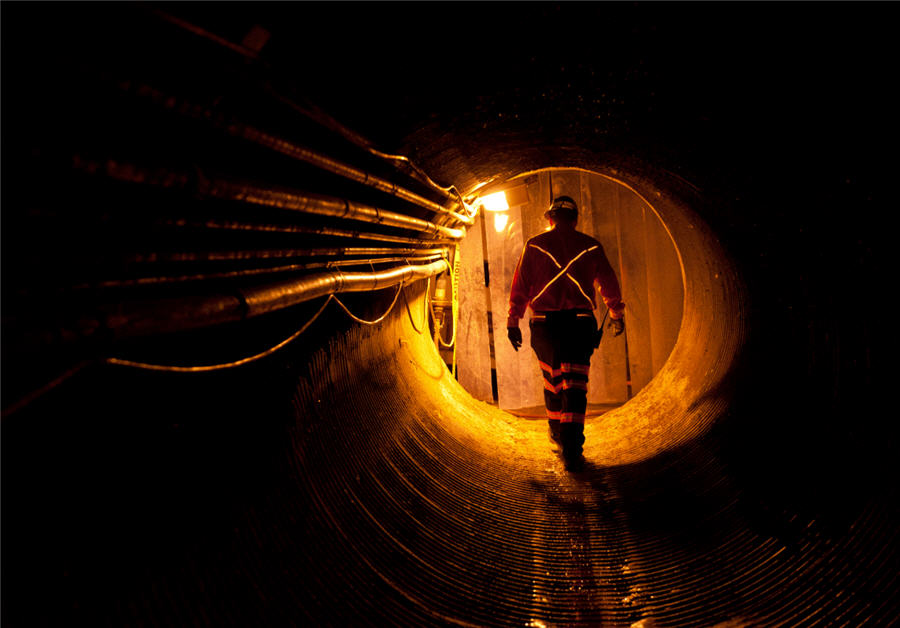 Zinc price hits 14-year high as Nyrstar cuts output