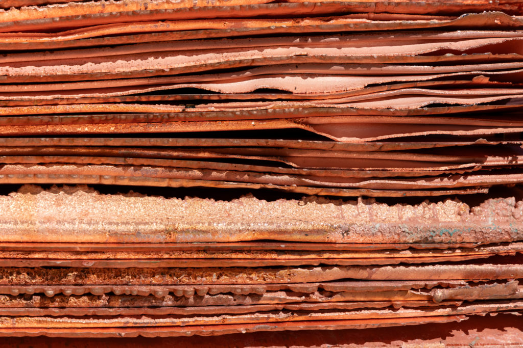 Codelco fixe la prime du cuivre en Europe pour 2027 à un niveau record de 350 dollars la tonne, selon des sources